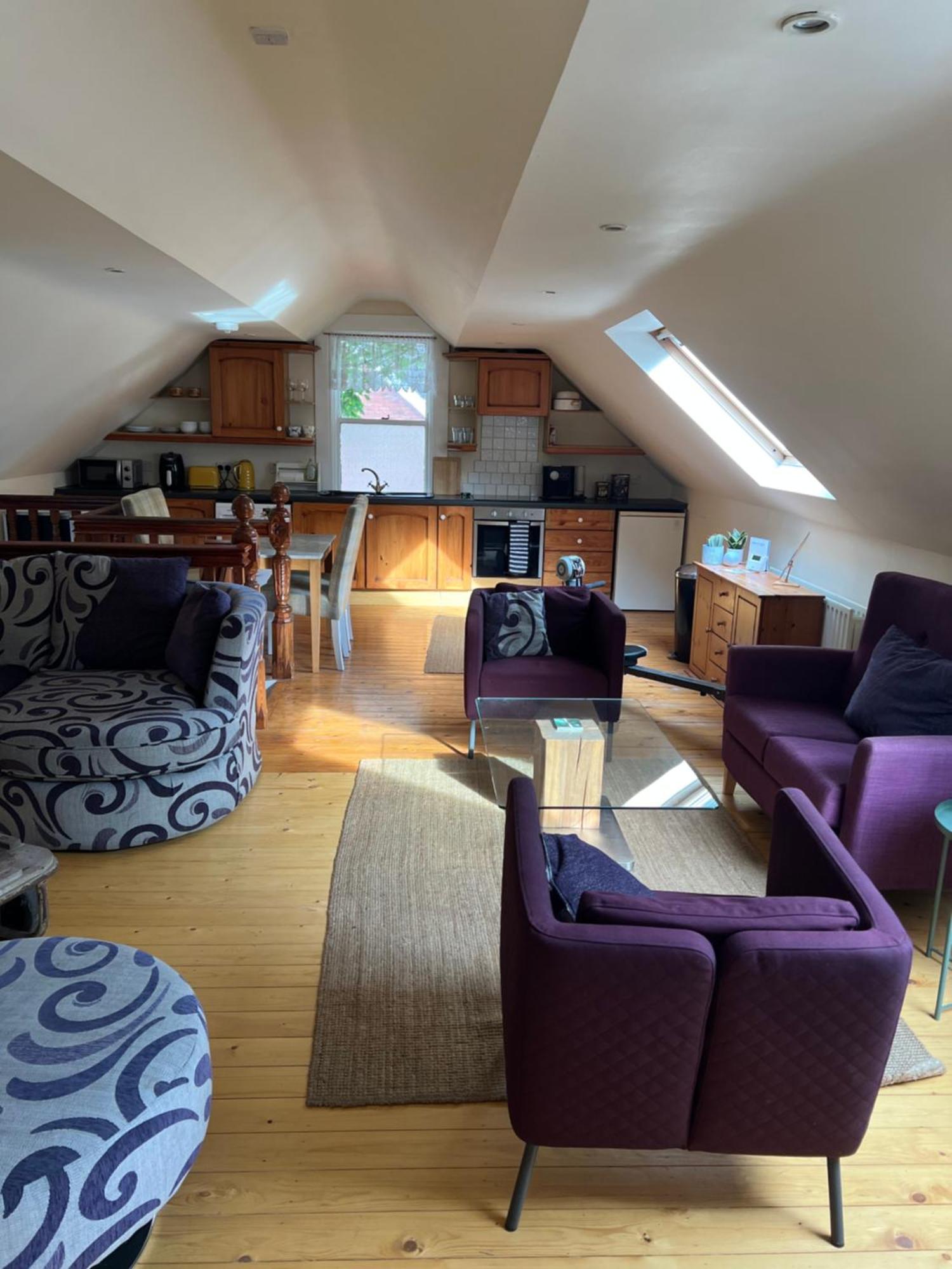 Self Contained Coach House In Leafy South Belfast The Location Is Not Accurate 아파트 외부 사진